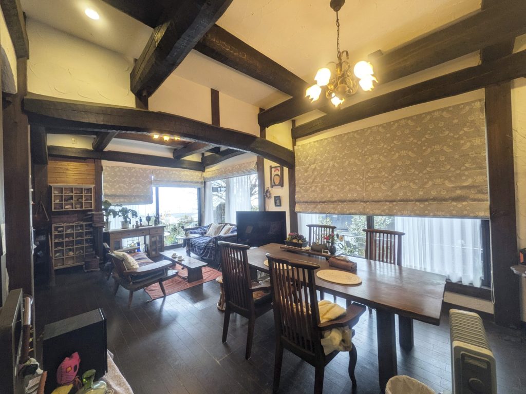 【施工例ウィリアム・モリスのシャープシェード】